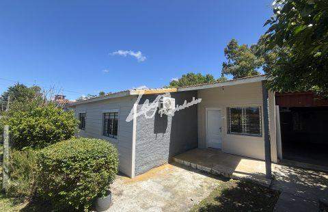 Hermosa casa en ALQUILER en Lagomar norte 3 dorm. 2 baños