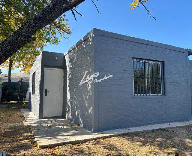ALQUILER – CASA 1 DORMITORIO – LAGOMAR NORTE